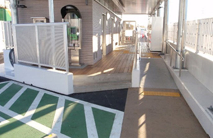 Image of the Komagata Parking Area after improvements