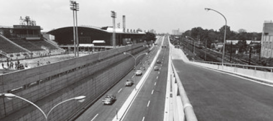 “羽田机场和东京奥林匹克场馆之间的连接路段”图片