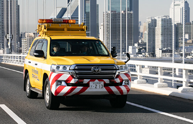 紹介予定の働く車01