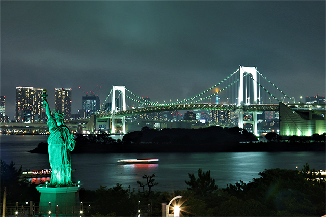 「東京都 都立公園150周年」グリーンライトアップ