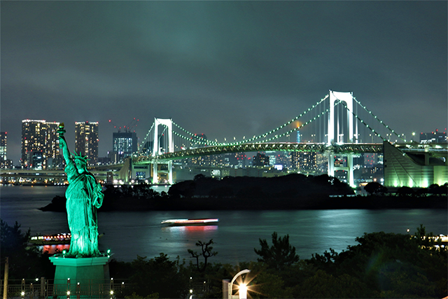 「東京都都立公園150周年」を記念し、レインボーブリッジをグリーンライトアップします