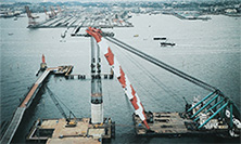 Image of Erection of caisson