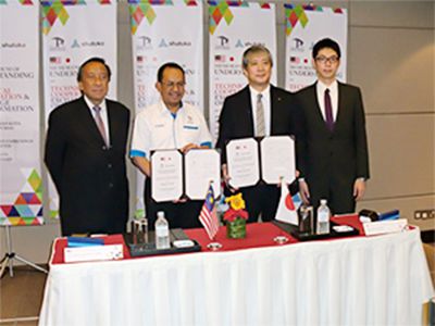 Signing ceremony with PROLINTAS, Malaysia, December 2015